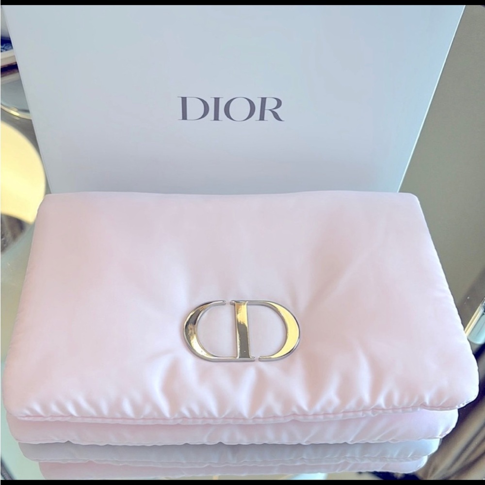 Dior soft pink pillowy flap bag with silver CD, mini lippie, and mascara set NIB - Picture 3 of 8